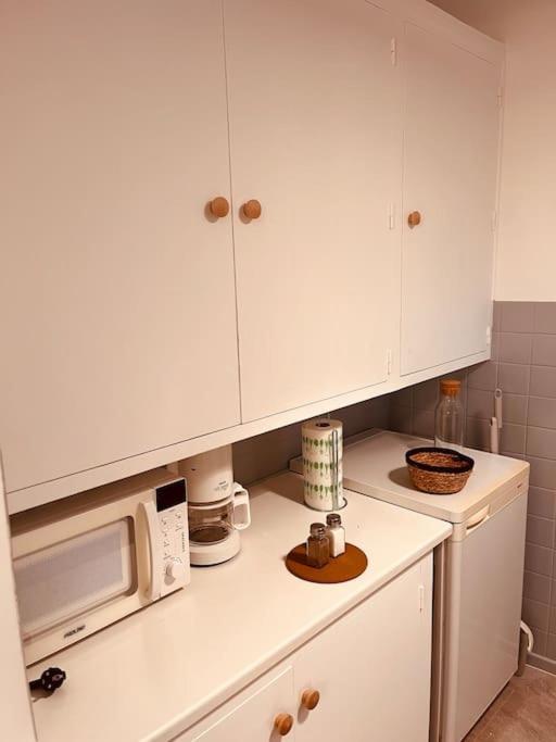 Studio Jardin Privatif 300M De La Plage Sainte-Maxime Exterior foto